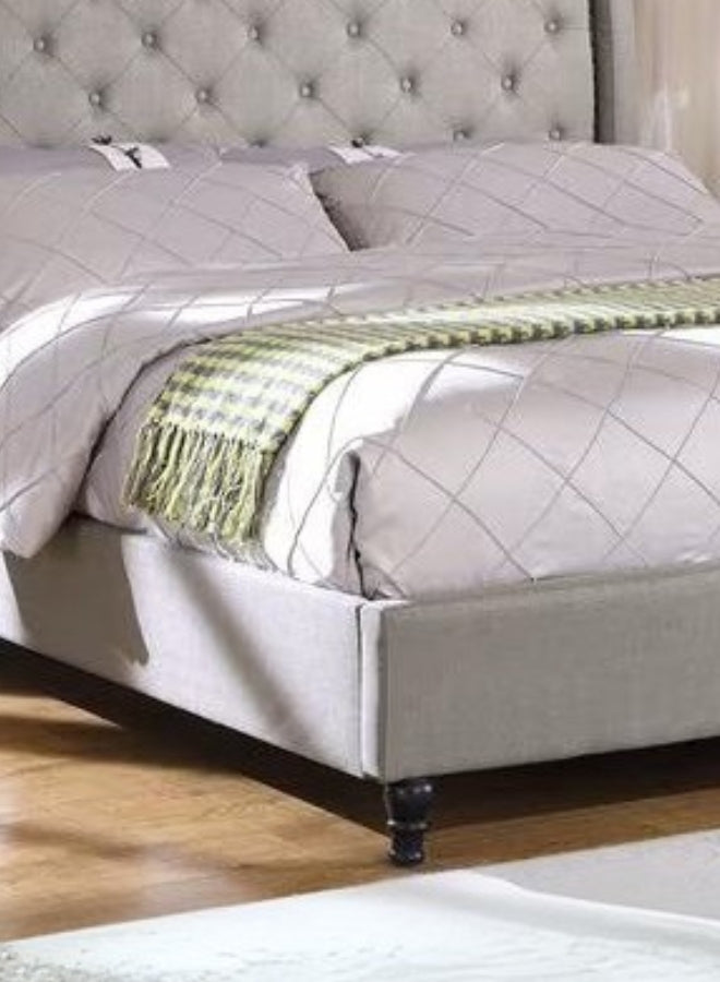Astralis Tufted Bed