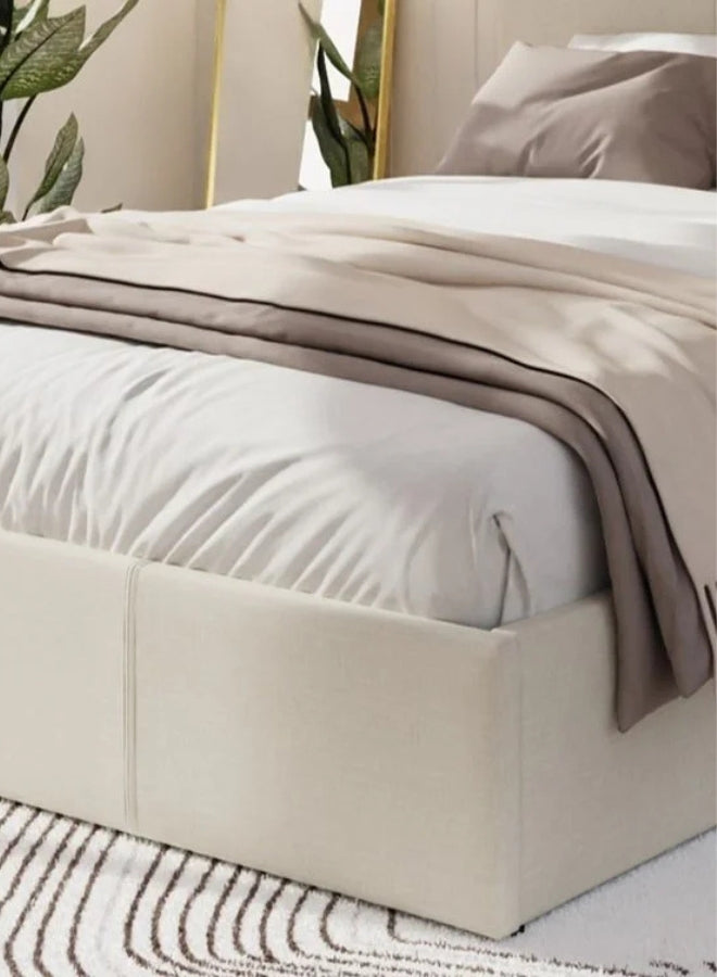 Celora Upholstered Bed