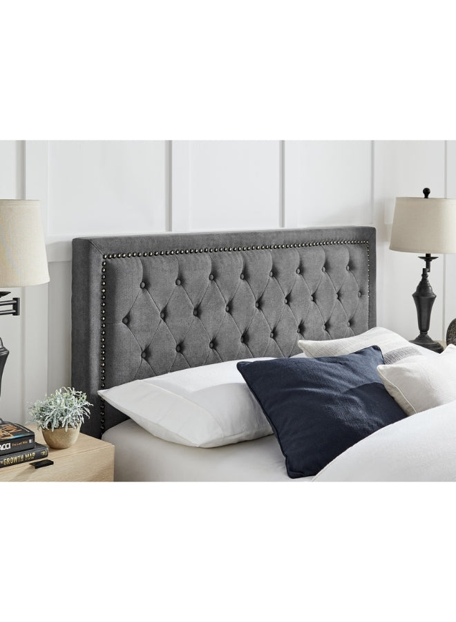 Dreamy Retreat Tufted Upholstered Bed
