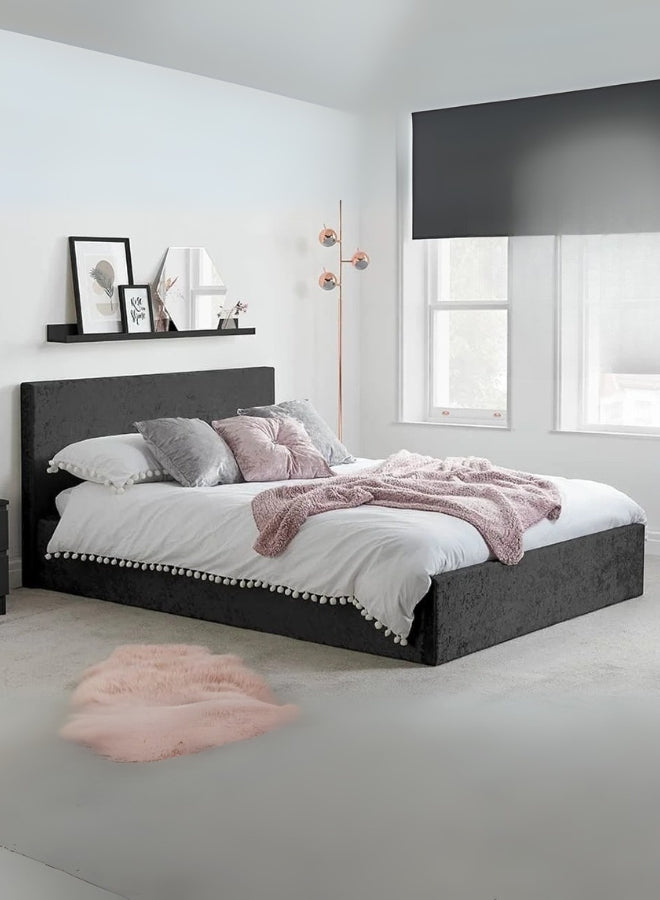 Estrella Tufted Bed