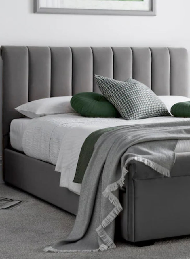 Gentle Breeze Upholstered Bed
