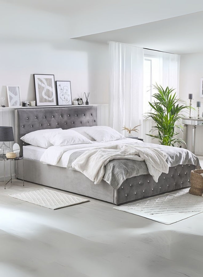 Oasis Tufted Upholstered Bed