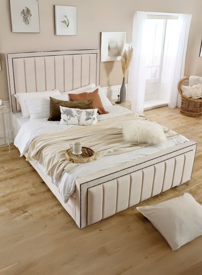 Orlena Tufted Bed