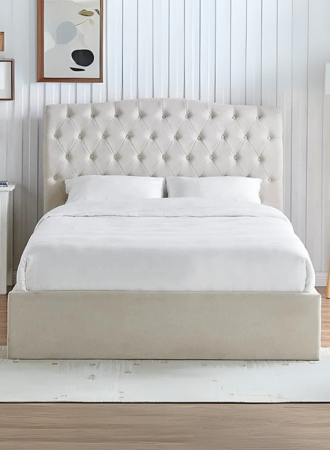Roselle Tufted Bed