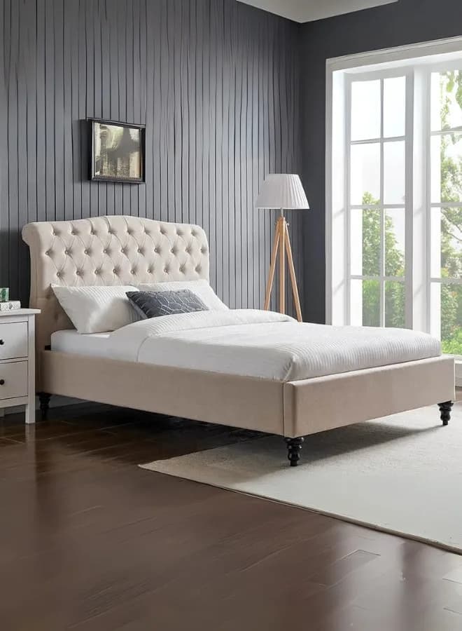 Empressa Tufted Bed