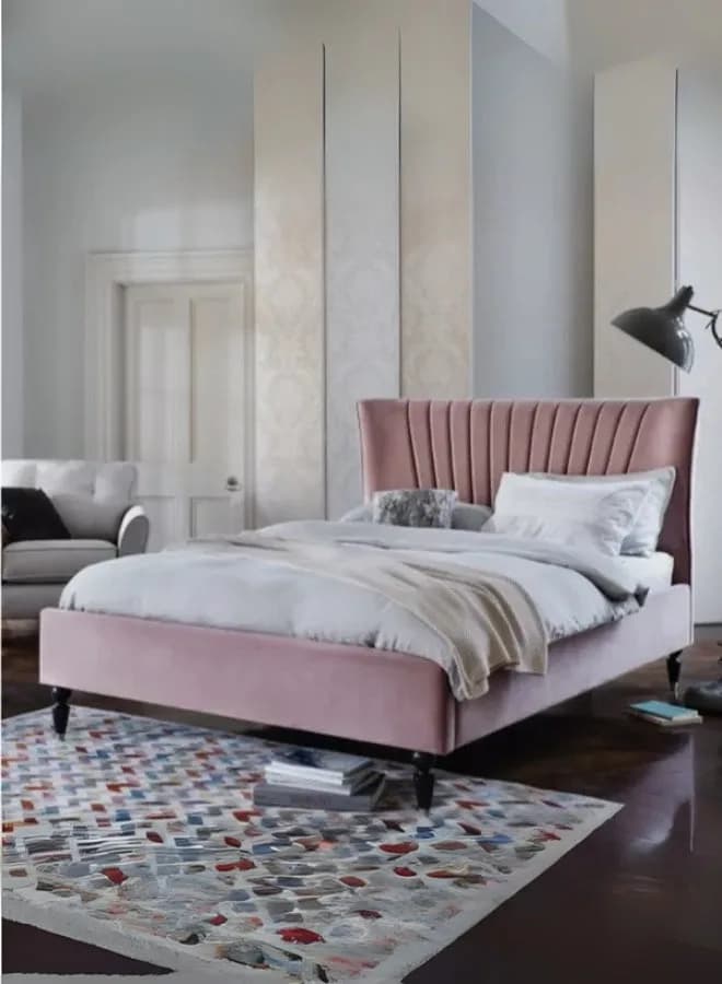 Sovrana Upholstered Bed