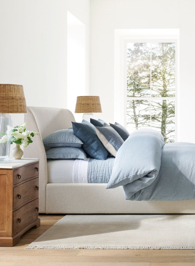 Majesta Uphosltered Bed