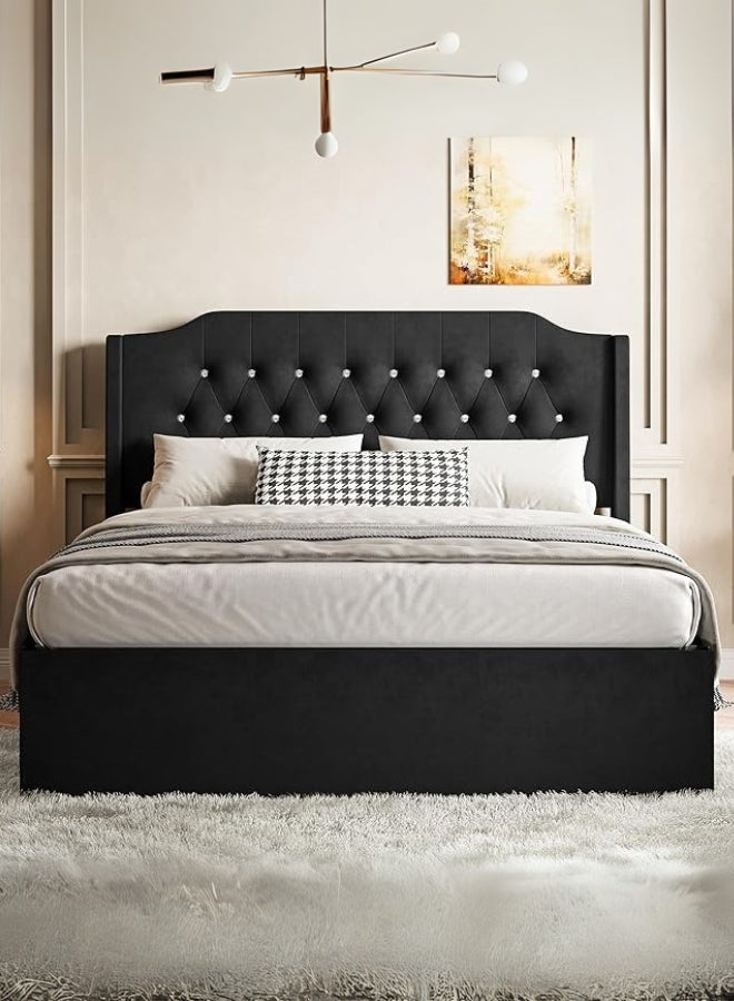 Opulent Tufted Bed