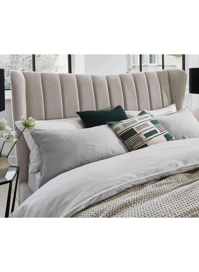 Ravello Tufted Bed