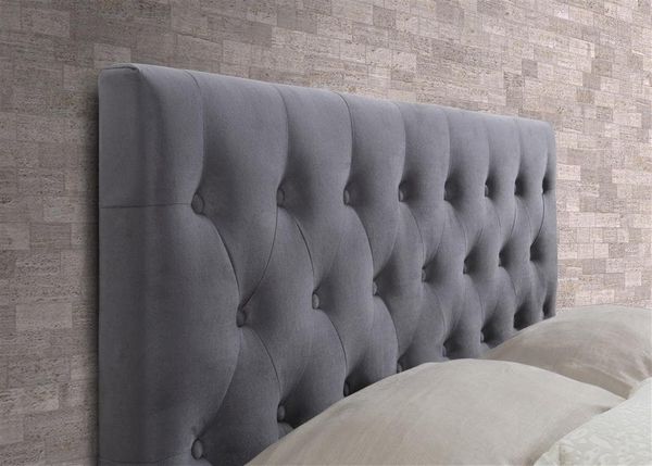 Spectrum Tufted Upholstered Bed