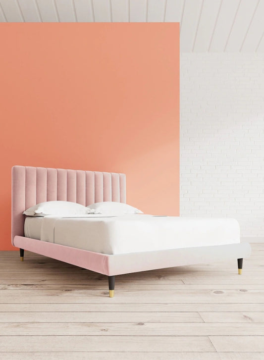 Duskora Upholstered Bed