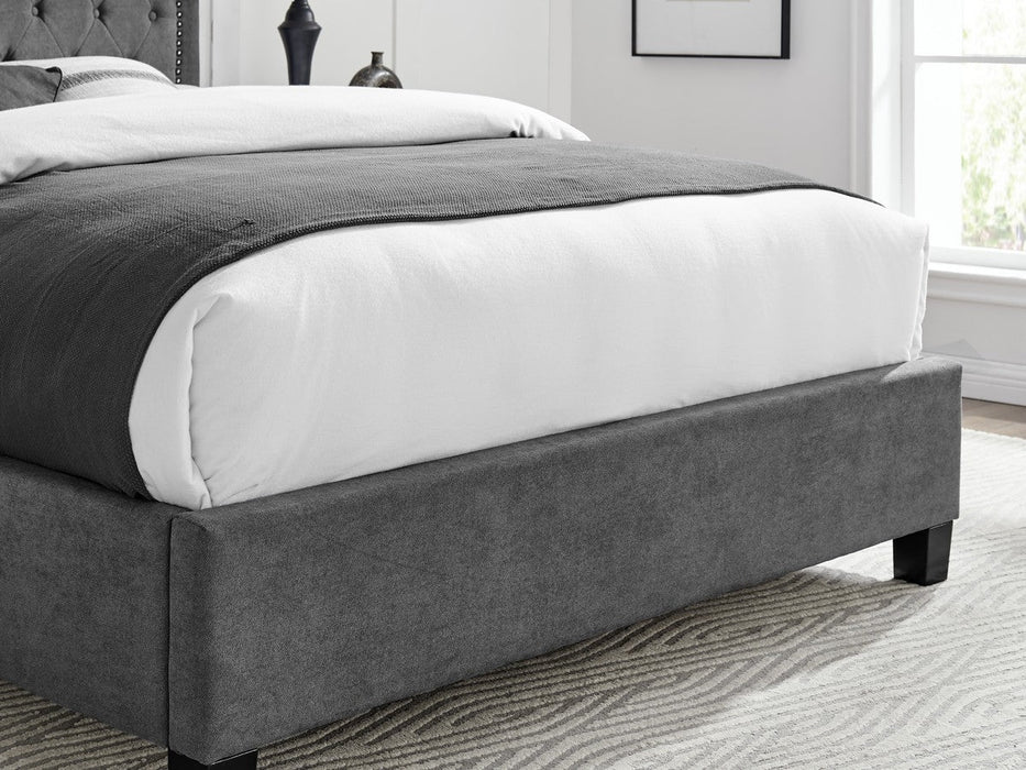 Dreamy Retreat Tufted Upholstered Bed